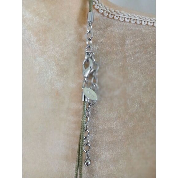 Chico's Natural style boho-chic 34" necklace with faux shell stone-look beads - Picture 3 of 5